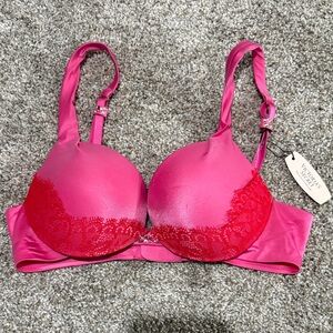 Victoria's Secret Fuchsia Lace Bra